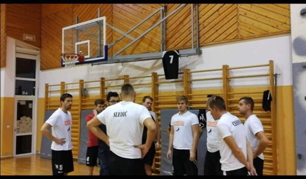 received_439477833620686